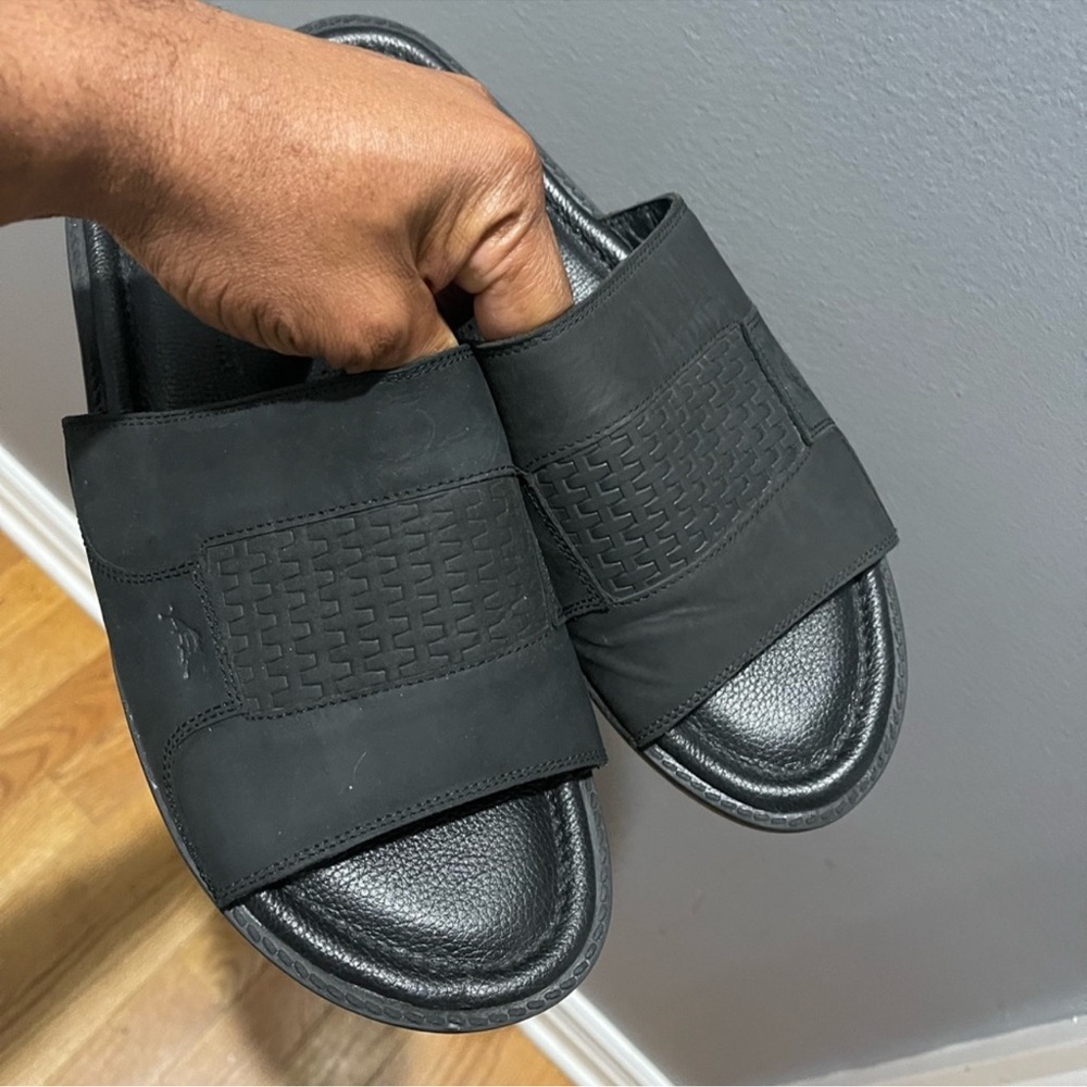NWOB Tommy Bahama Men's Black Slide Sandals Slippers Sz 11
